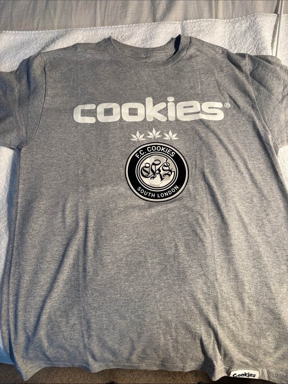 San Fran clothing designer Cookies- Men’s Grey Logo Short Sleeve Tee
